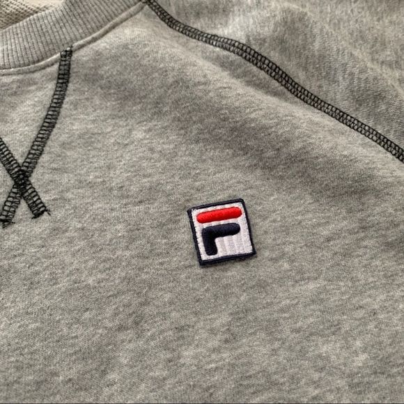Grey Fila Sweater Size Medium - Picture 2 of 9